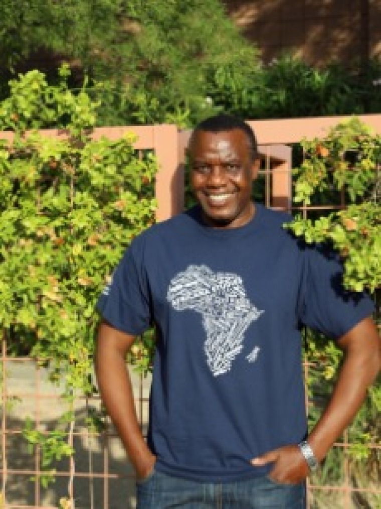 Praise Zenenga, AIAR Faculty Member